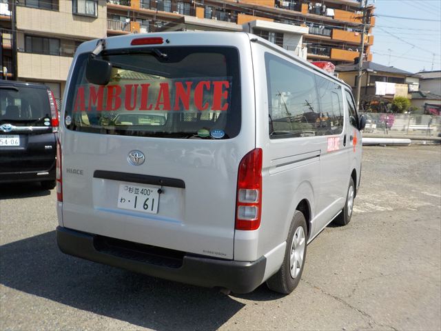 Toyota Hiace Ambulance 2021 - Silver
