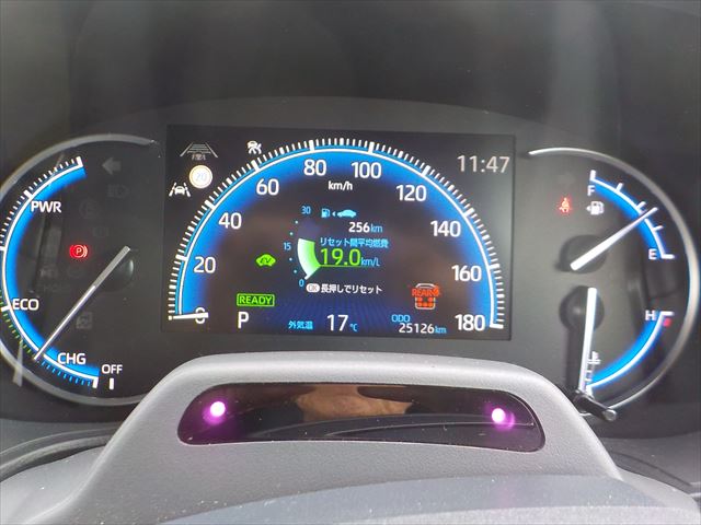 Toyota Voxy HV 2023 - Pearl