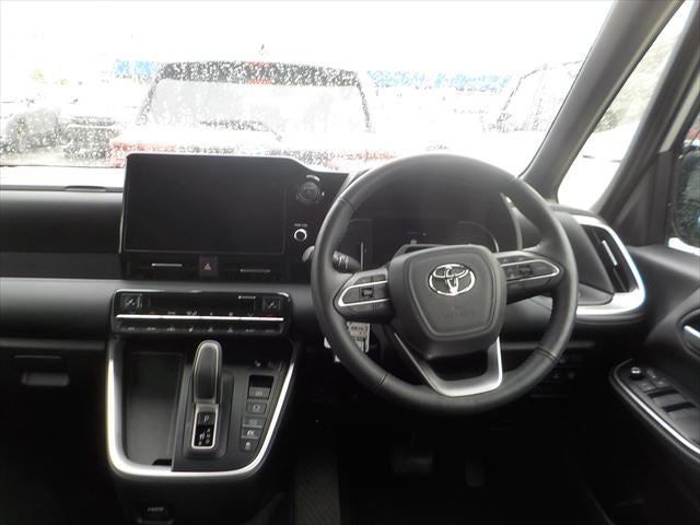 Toyota Voxy HV 2023 - Pearl