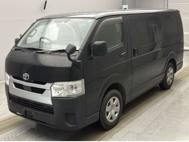Toyota Hiace DX 2021 - Black