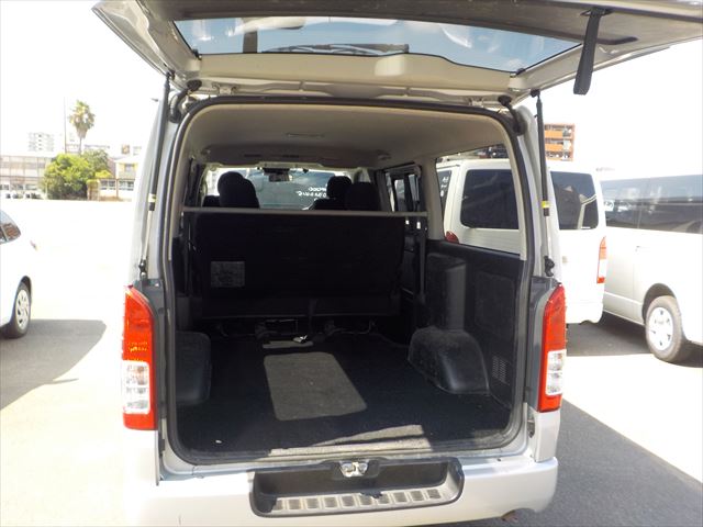 Toyota Hiace Super GL 2020 - Silver