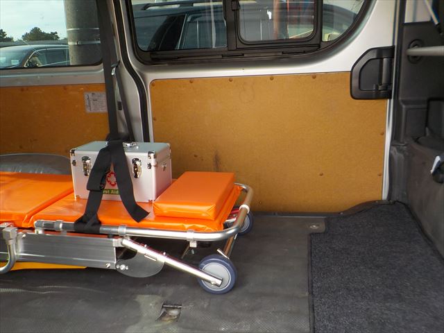 Toyota Hiace Ambulance 2021 - Silver