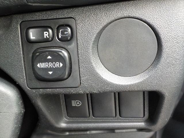 Toyota Hiace DX 2021 - Silver