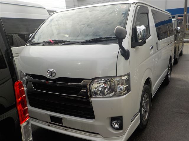 Toyota Hiace Super GL 2021 - Pearl