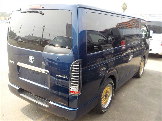 Toyota Hiace Super GL 2021 - Deep Blue