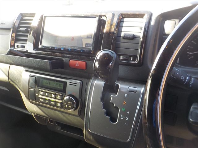 Toyota Hiace Super GL 2024 - Black