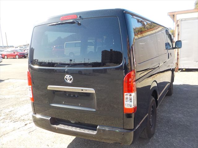Toyota Hiace Super GL 2024 - Black