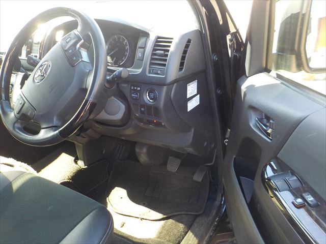 Toyota Hiace Super GL 2024 - Black