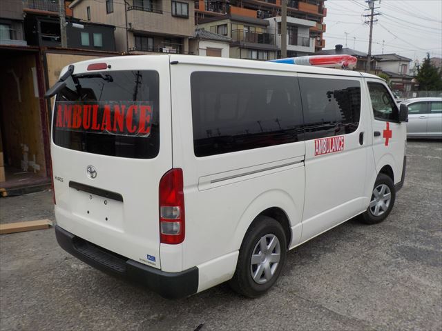 Toyota Hiace Ambulance 2022 - White