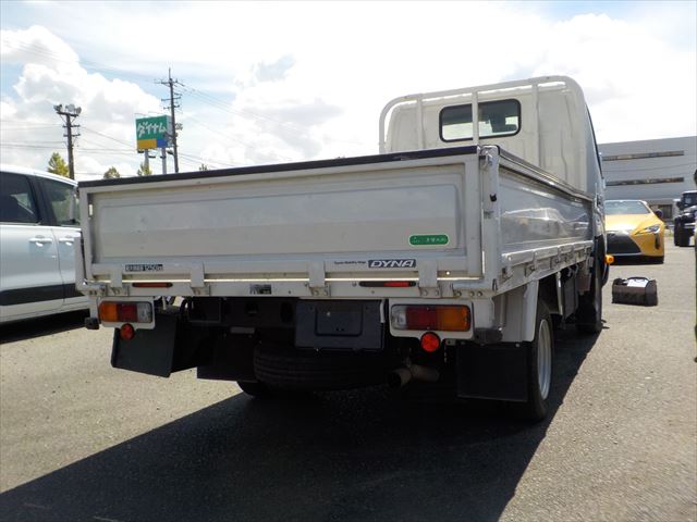 Toyota Dyna 2023 - White
