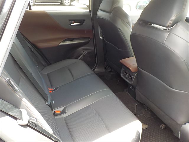 Toyota Harrier 2020 - Black