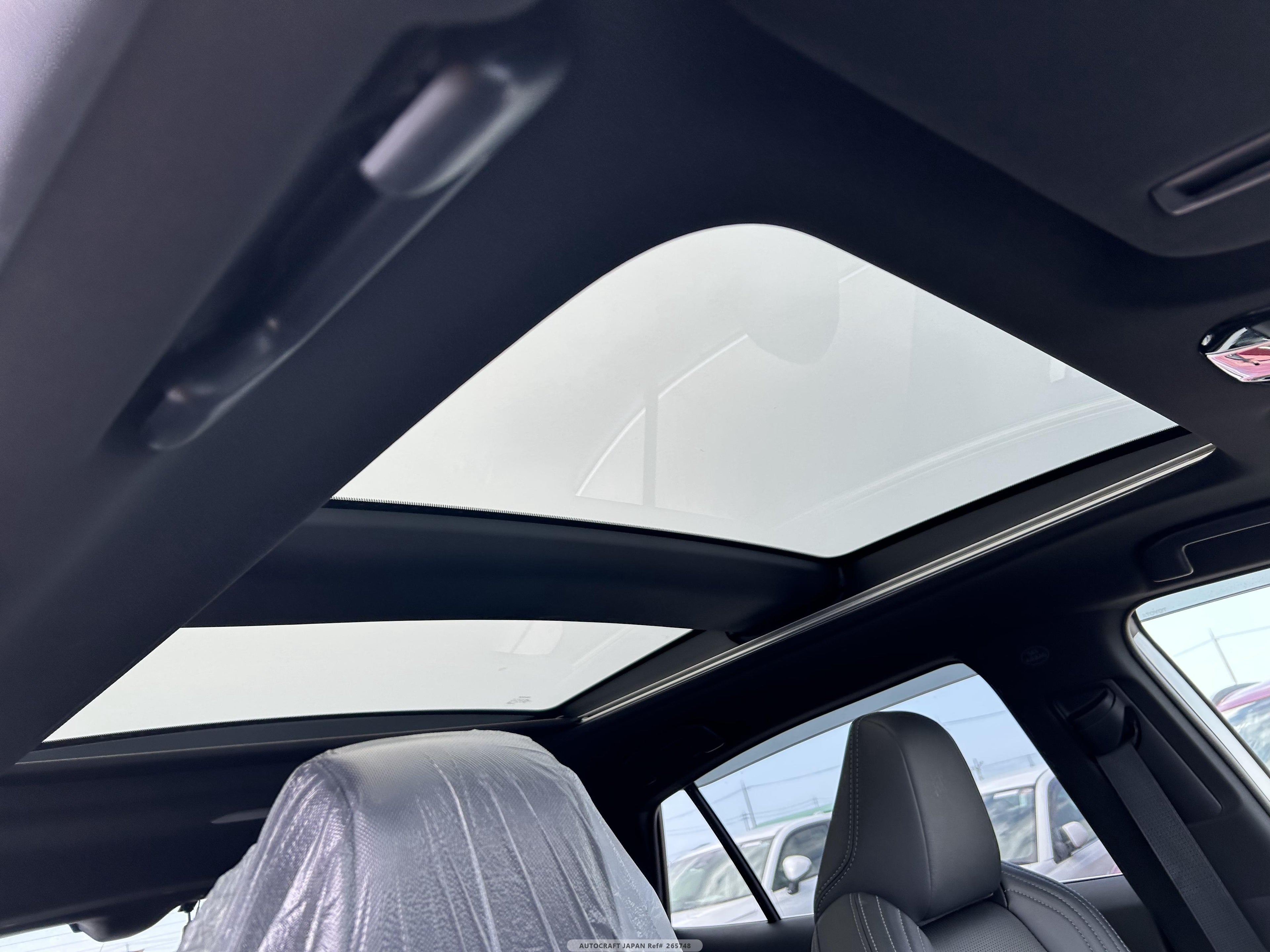 Toyota Harrier 2021 - Pearl