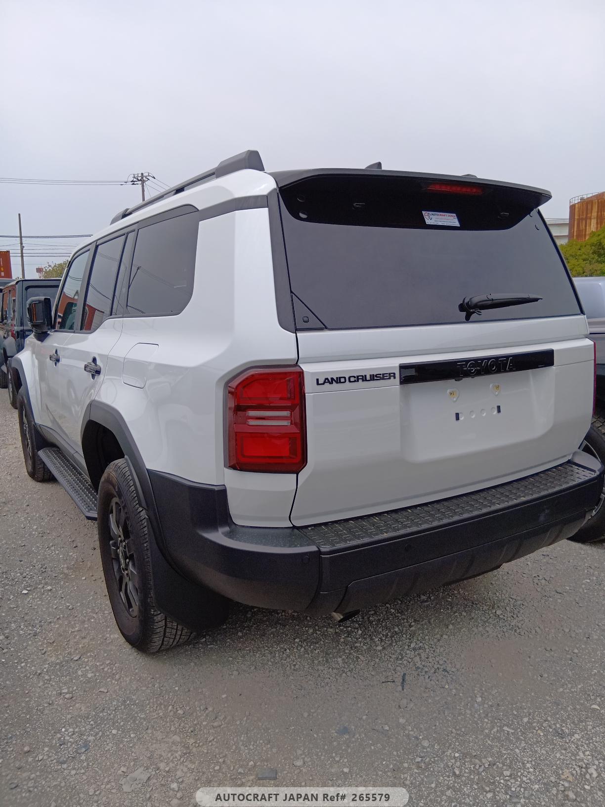 Toyota Land Cruiser Prado 2024 - Pearl
