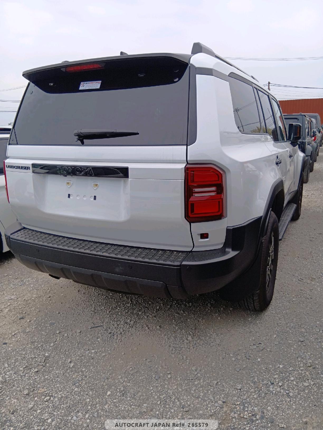Toyota Land Cruiser Prado 2024 - Pearl