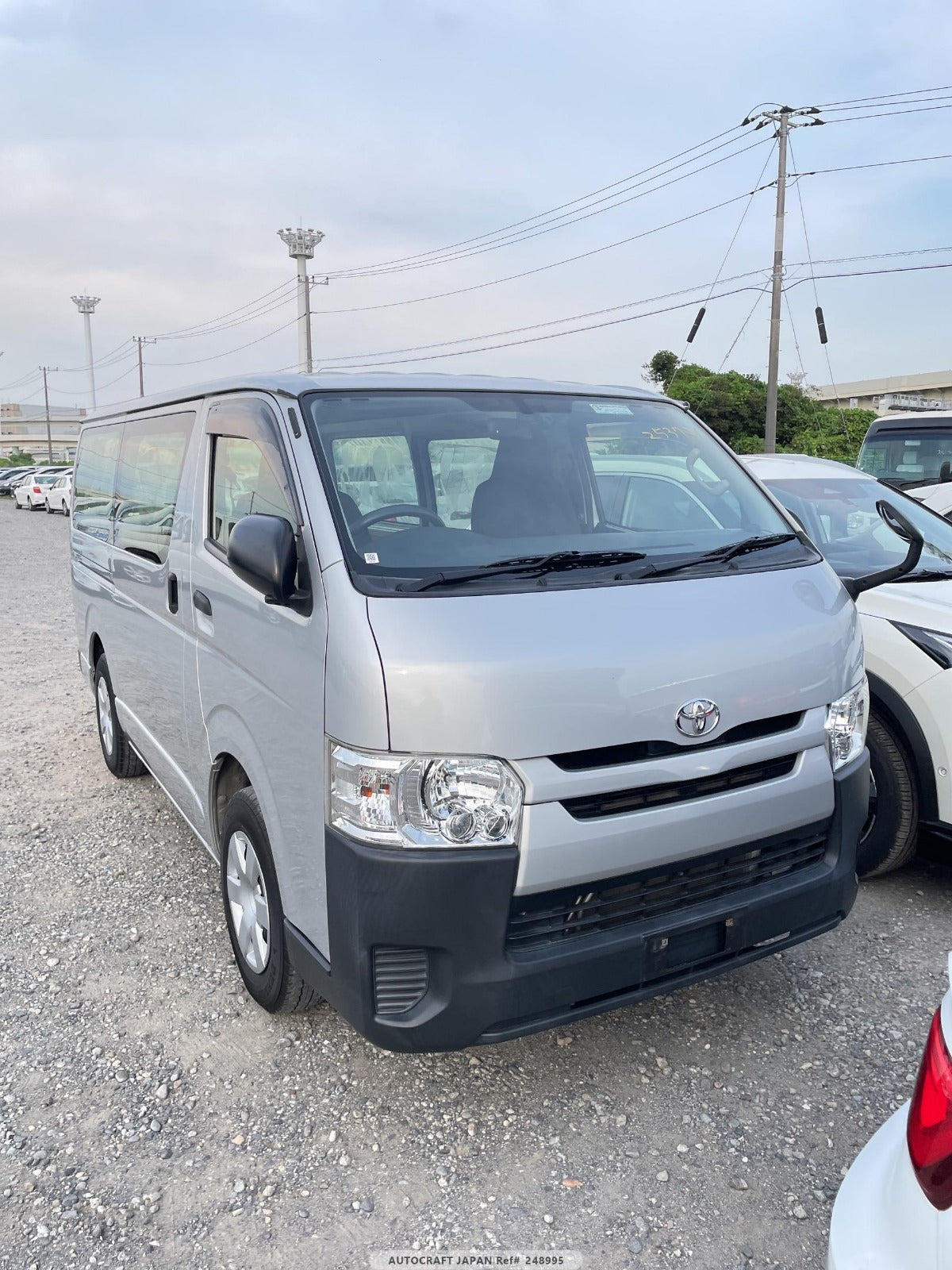 Toyota Hiace DX 2020 - Silver