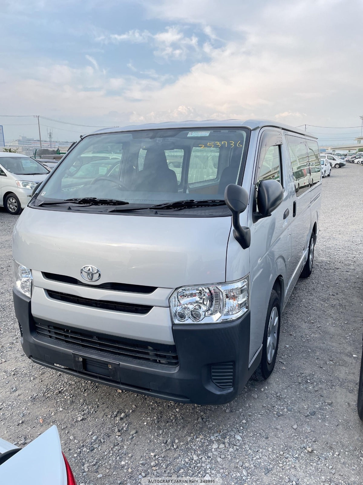 Toyota Hiace DX 2020 - Silver