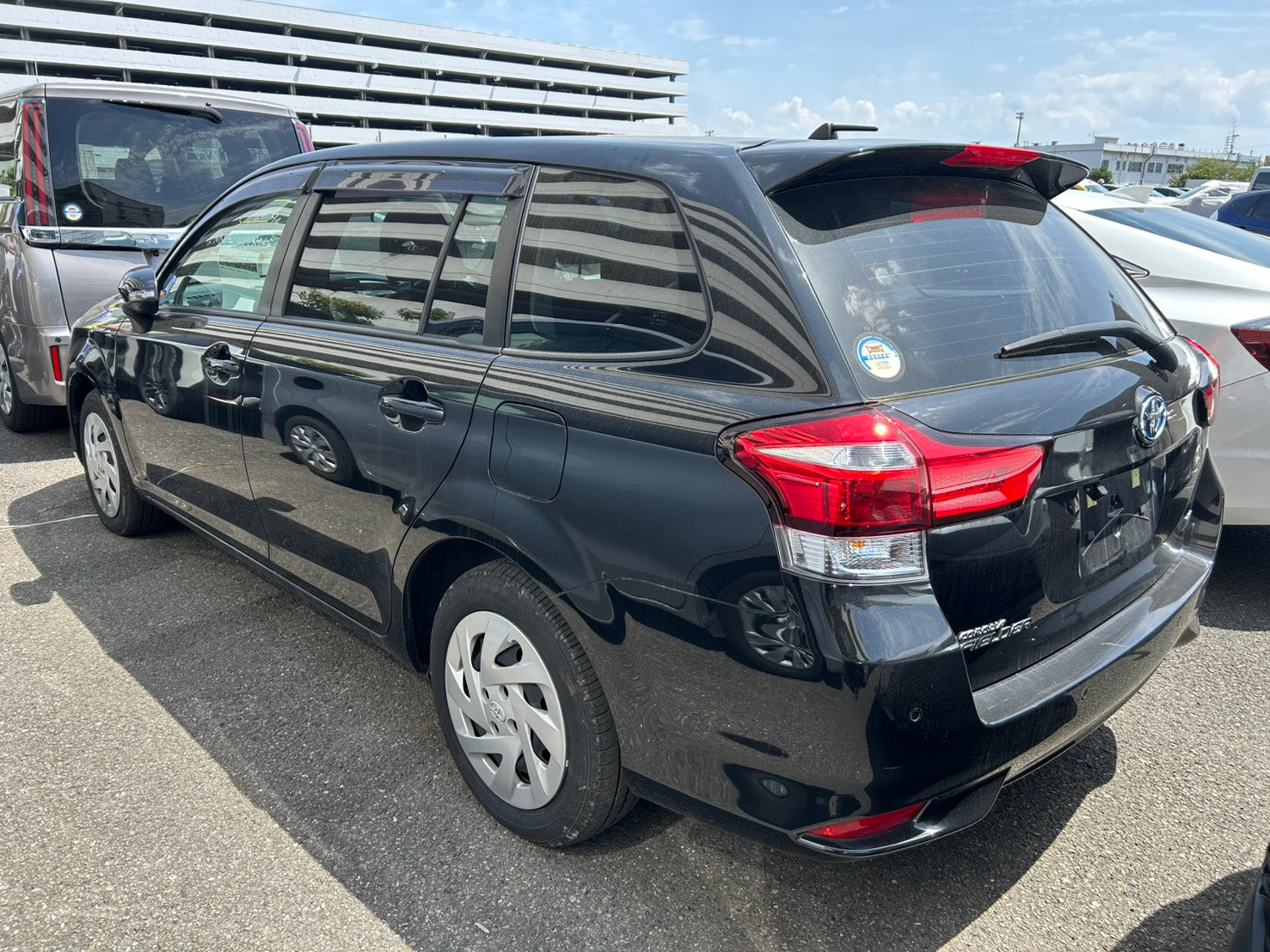 Toyota Corolla Fielder 2021 - Black