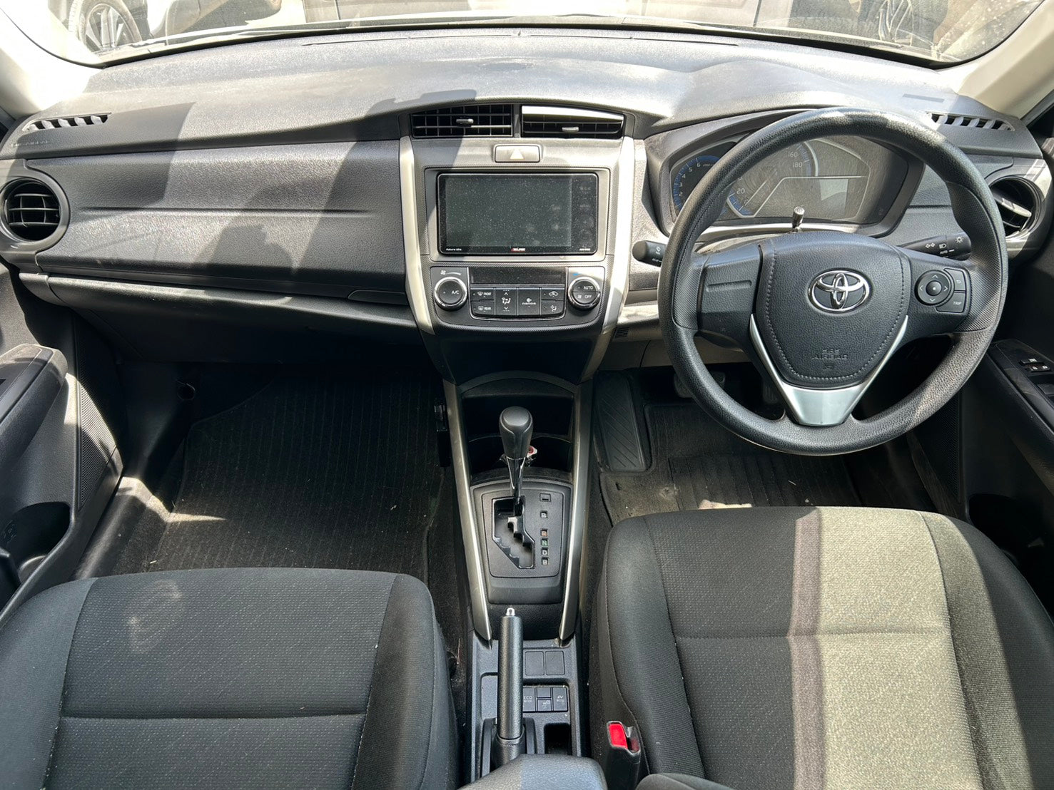 Toyota Corolla Fielder 2021 - Black