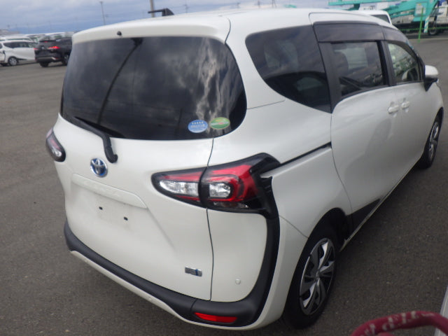 Toyota Sienta G Cuero 2021 - Pearl