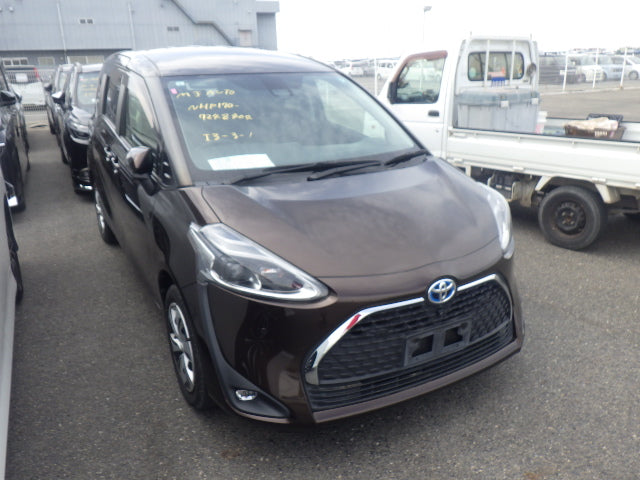 Toyota Sienta G Cuero 2021 - Brown