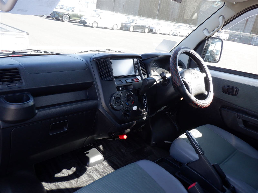 Toyota Town Ace Van 2021 - White