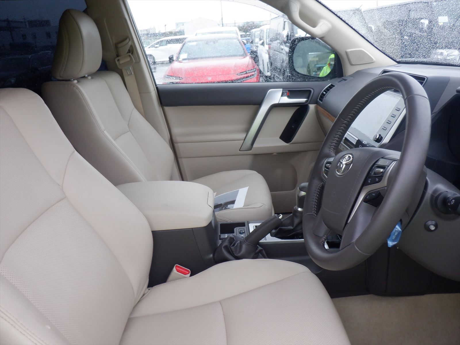 Toyota Land Cruiser Prado 2022 - Pearl