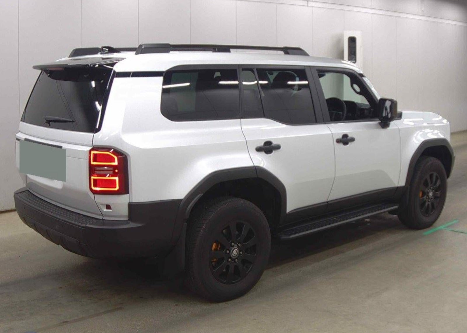 Toyota Land Cruiser Prado 2024 - Pearl