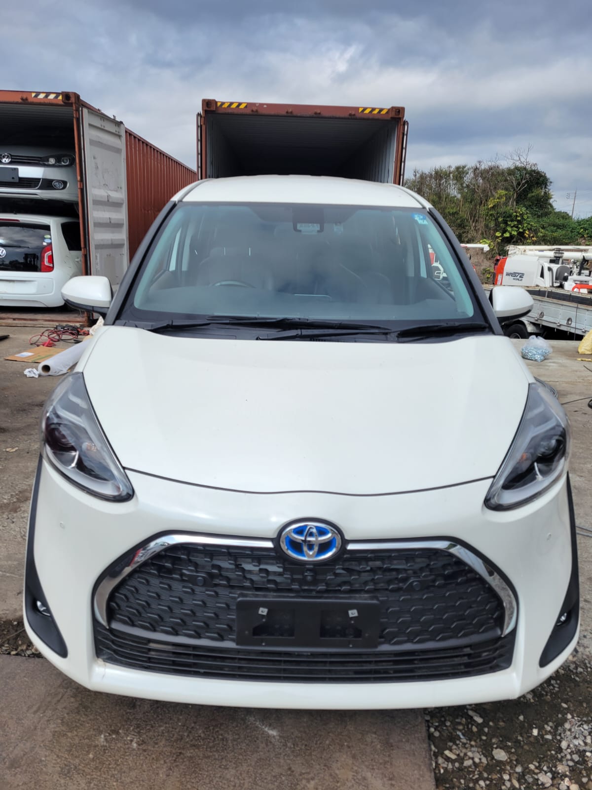 Toyota Sienta G Cuero 2019 - Pearl