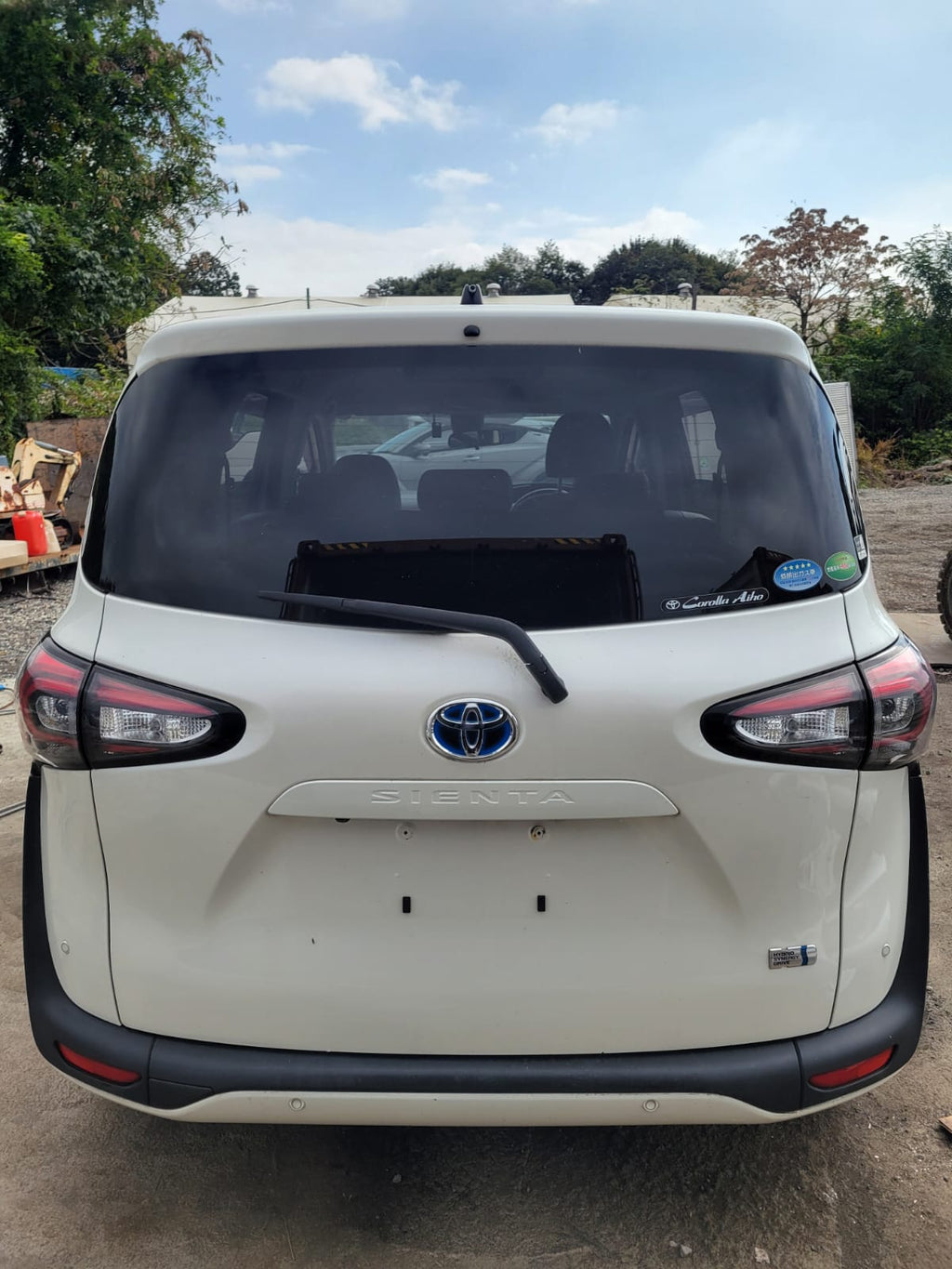 Toyota Sienta G Cuero 2019 - Pearl