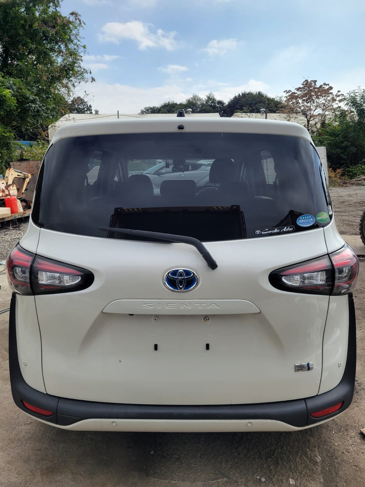 Toyota Sienta G Cuero 2019 - Pearl