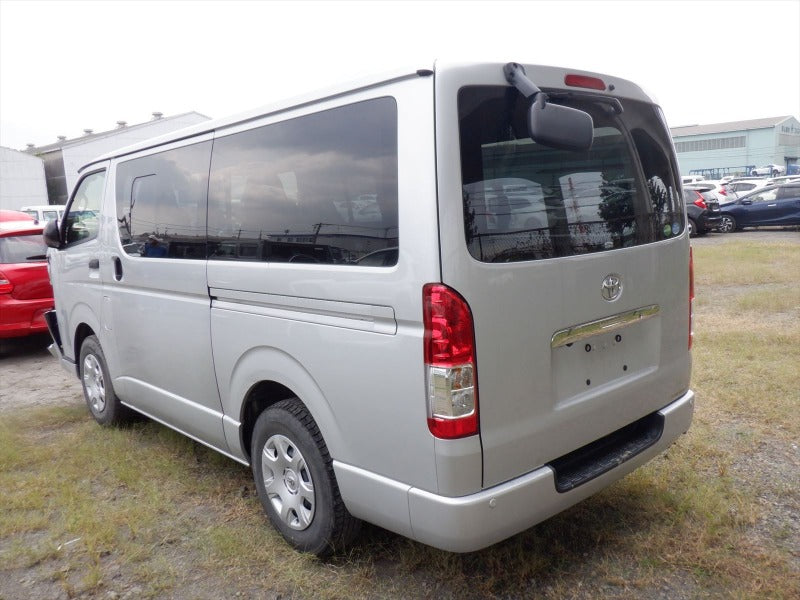 Toyota Hiace GL 2020 - Silver