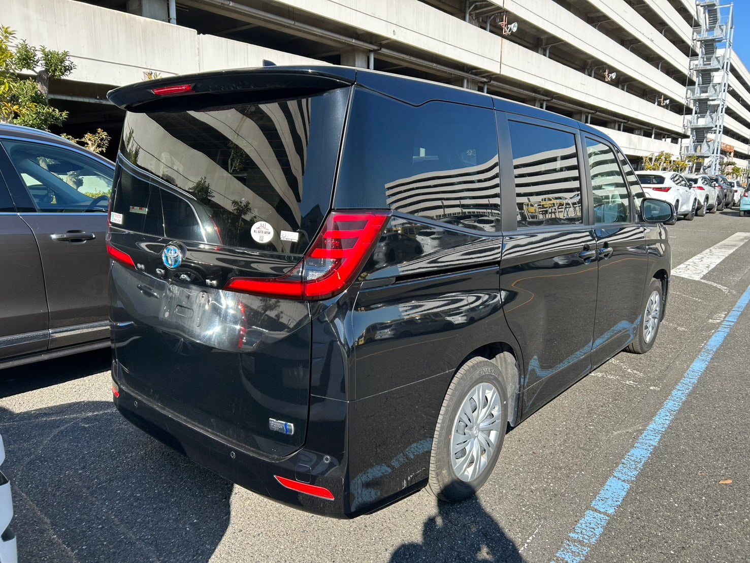 Toyota Noah HV 2022 - Black