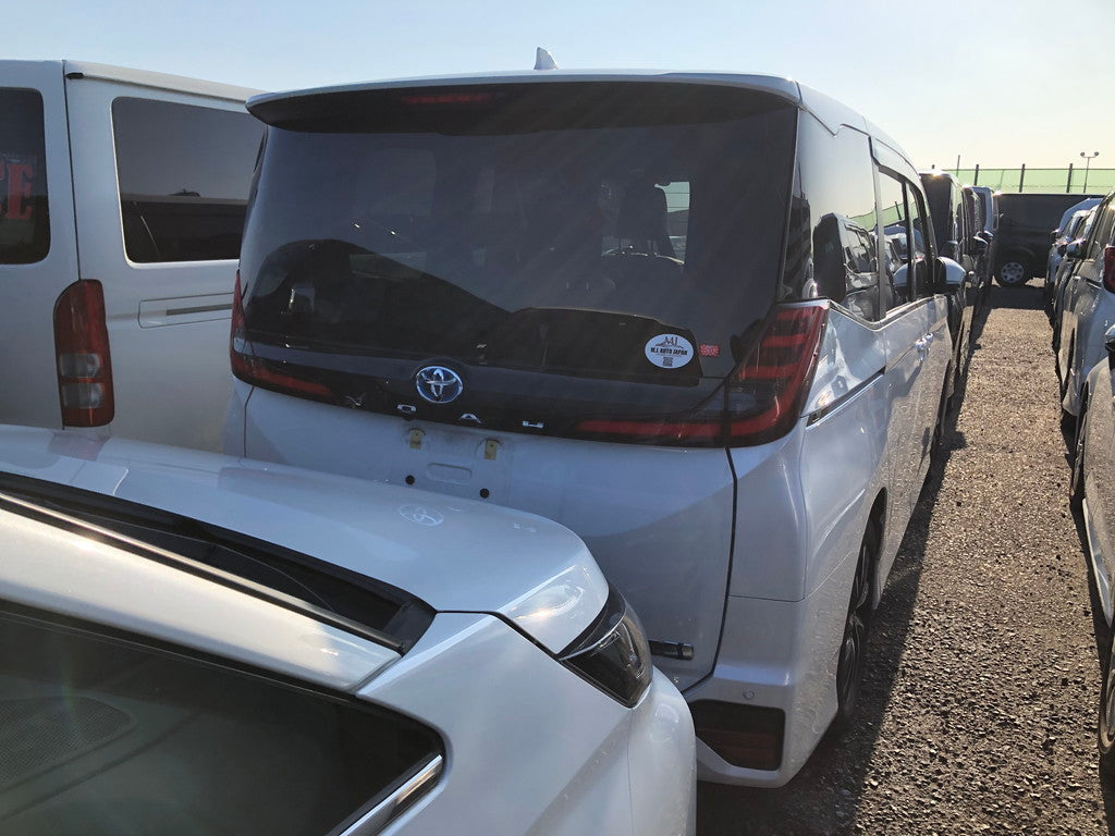 Toyota Noah Hv 2022 - Pearl