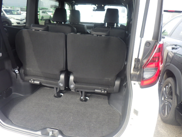 Toyota Noah HV 2022 - Pearl