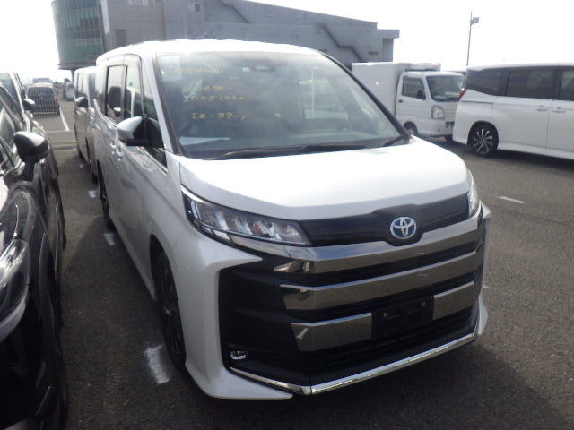 Toyota Noah HV 2022 - Pearl