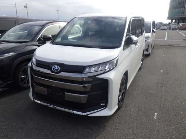 Toyota Noah HV 2022 - Pearl