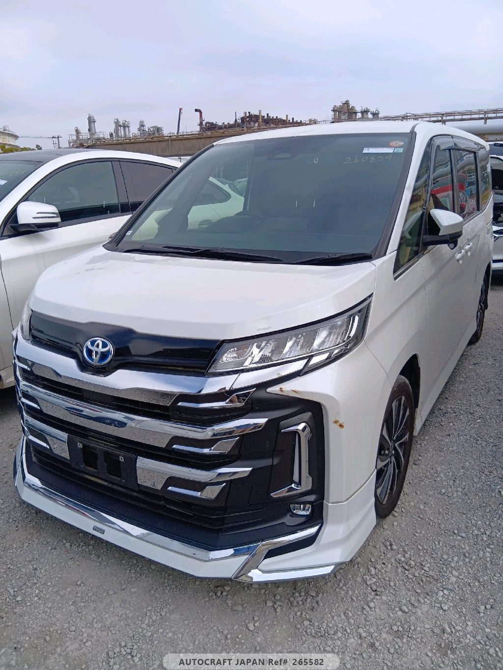 Toyota Noah HV 2023 - Pearl