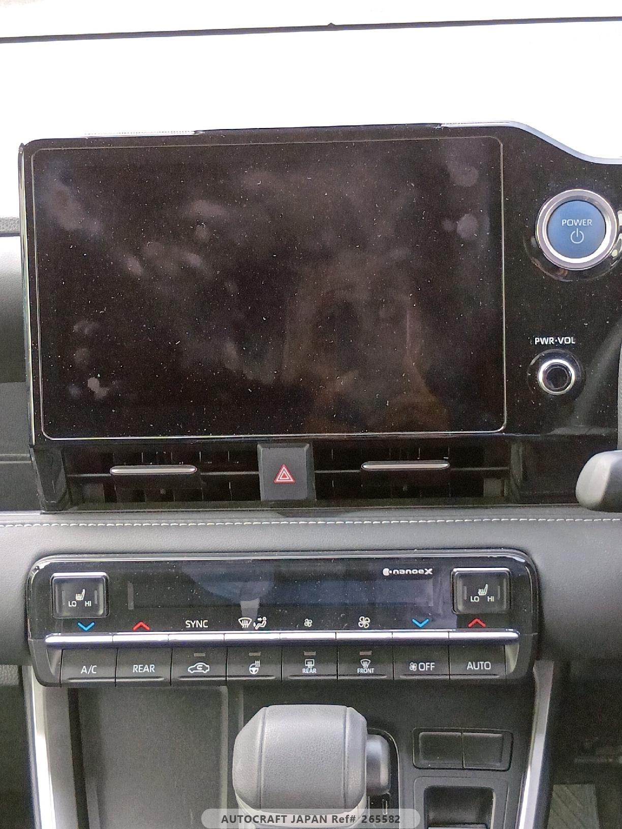 Toyota Noah HV 2023 - Pearl