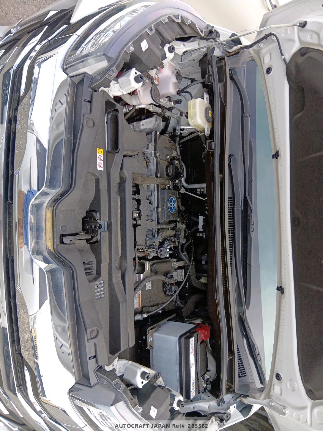 Toyota Noah HV 2023 - Pearl