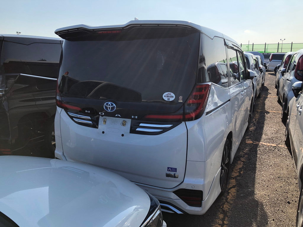 Toyota Noah HV 2023 - Pearl